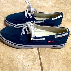 Women’s Levi’s slip on shoe